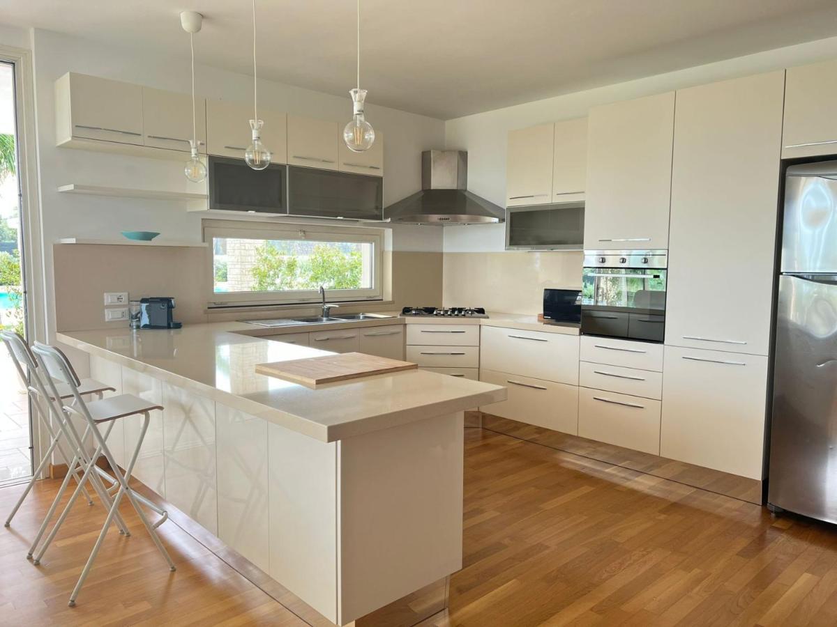 Villa Maria - Apartments In Villa With Pool Polignano a Mare Luaran gambar